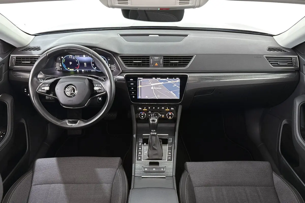 1.4 TSI iV Style Panoramadak Matrix LED Memory Virtual Cockpit