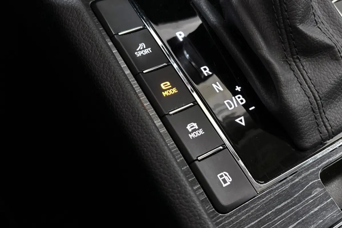 1.4 TSI iV Style Panoramadak Matrix LED Memory Virtual Cockpit