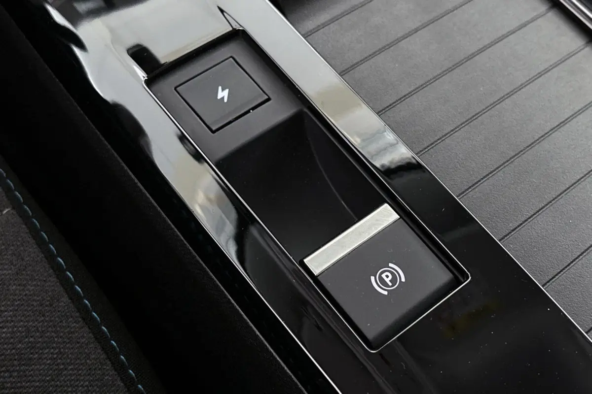 You 50 kWh SOH 97% Achteruitrijcamera Apple CarPlay