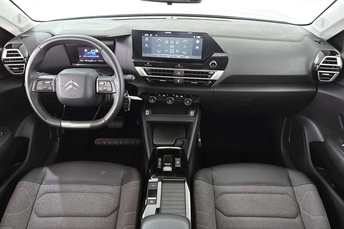 You 50 kWh SOH 97% Achteruitrijcamera Apple CarPlay