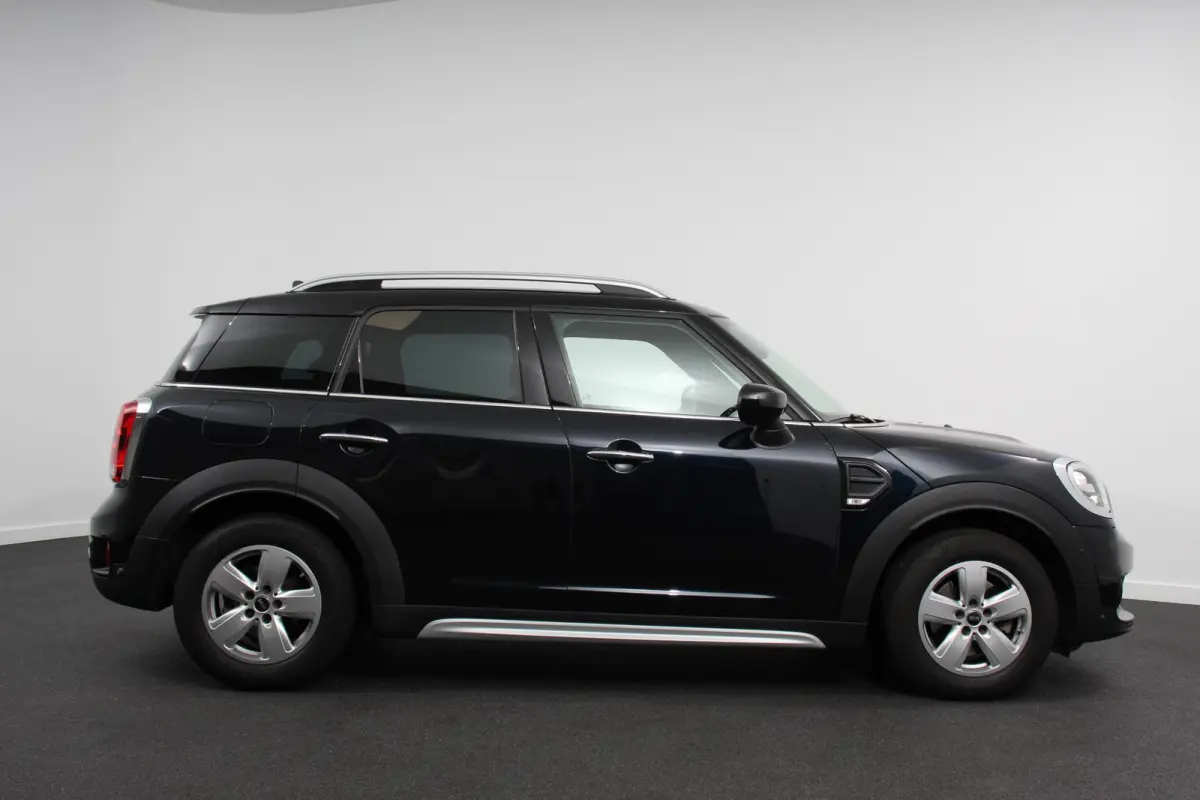 1.5 Automaat Cooper Salt Climate Control Lederen bekleding Cruise Control Parkeersensoren V+A Getinte ramen