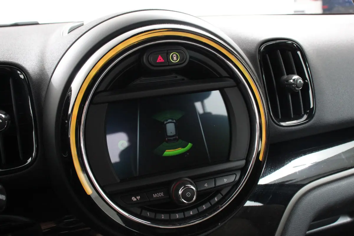 1.5 Automaat Cooper Salt Climate Control Lederen bekleding Cruise Control Parkeersensoren V+A Getinte ramen