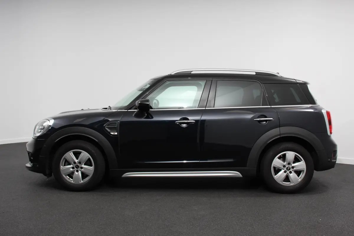 1.5 Automaat Cooper Salt Climate Control Lederen bekleding Cruise Control Parkeersensoren V+A Getinte ramen
