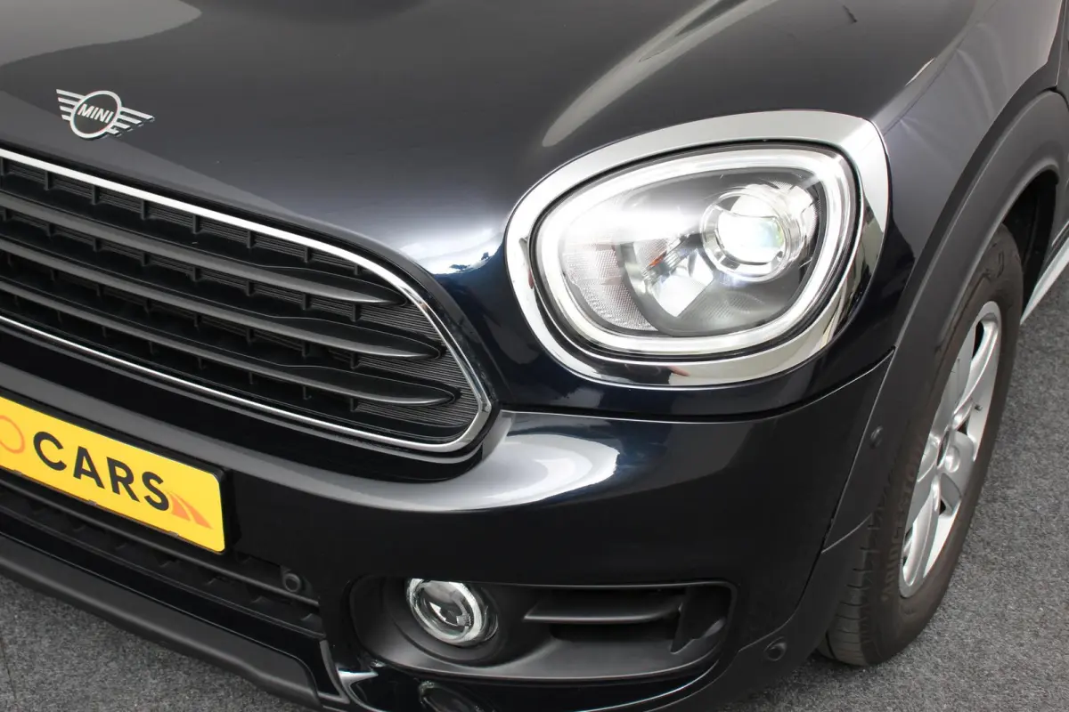 1.5 Automaat Cooper Salt Climate Control Lederen bekleding Cruise Control Parkeersensoren V+A Getinte ramen