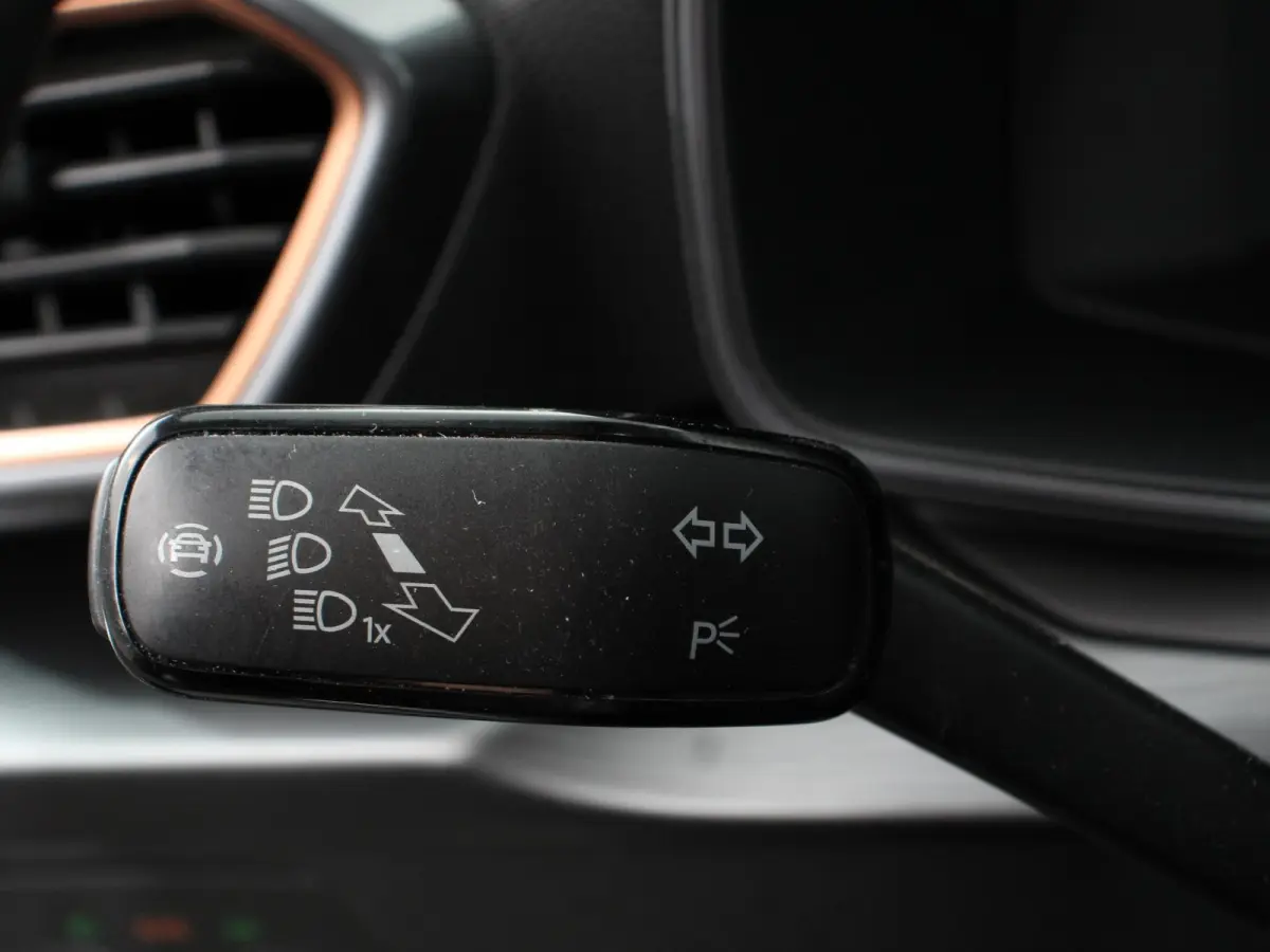 1.4 e-Hybrid VZ 245 pk DSG Wegklapbare trekhaak Navigatie Apple CarPlay Android Auto Camera Parkeerhulp  Adaptive Cruise Control Dodehoekdetectie Stoel- en stuurverwarming Full Led Climate C