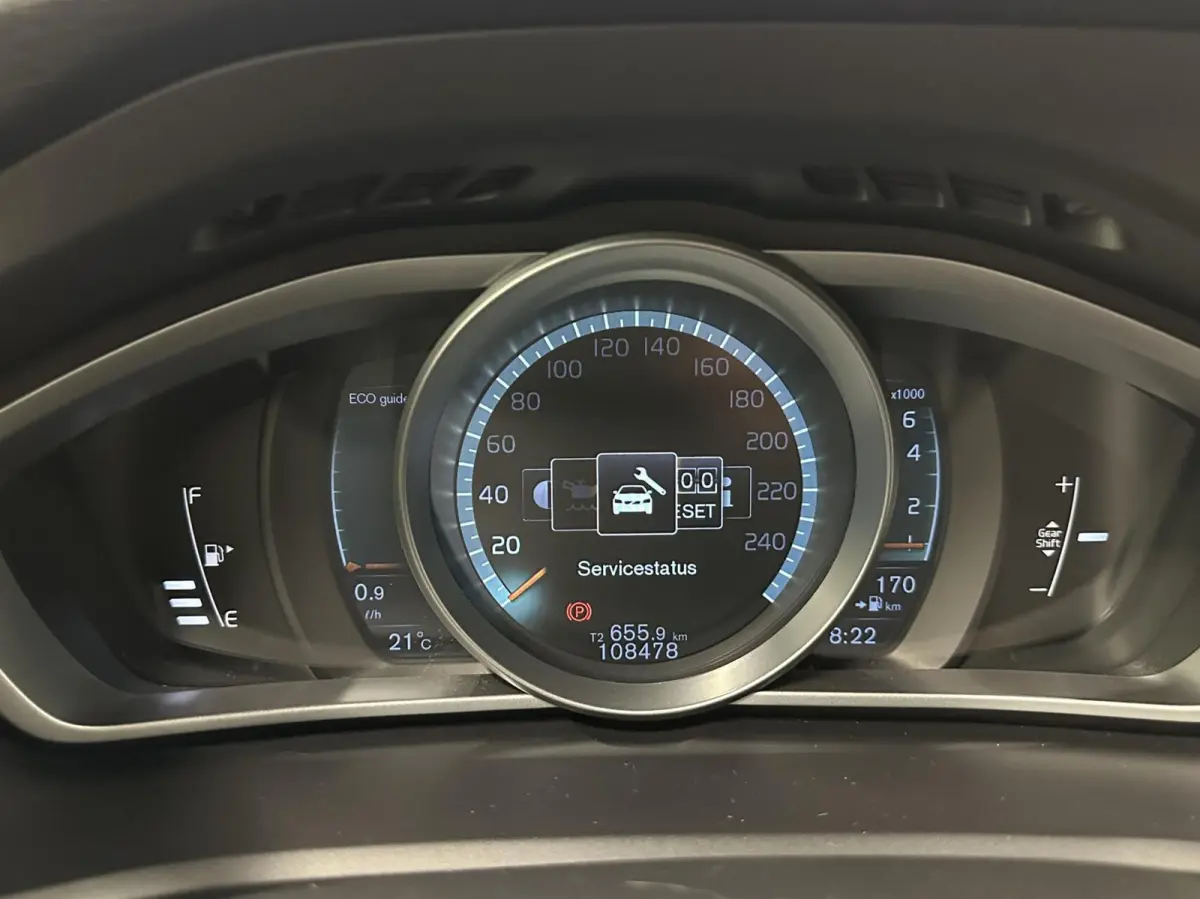 2.0 T2 Summum NAVI LM CRUISE STOELVERWARMING 108000 KM.
