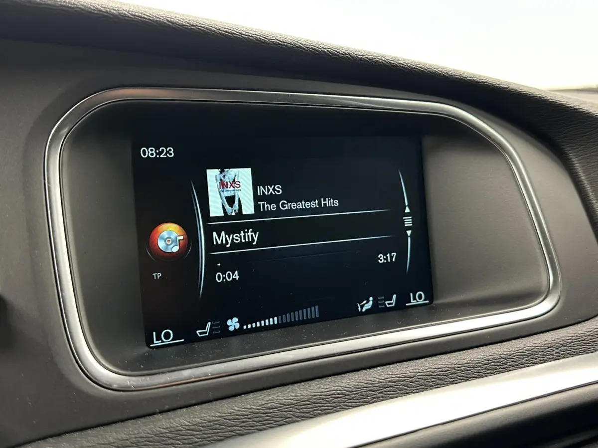 2.0 T2 Summum NAVI LM CRUISE STOELVERWARMING 108000 KM.