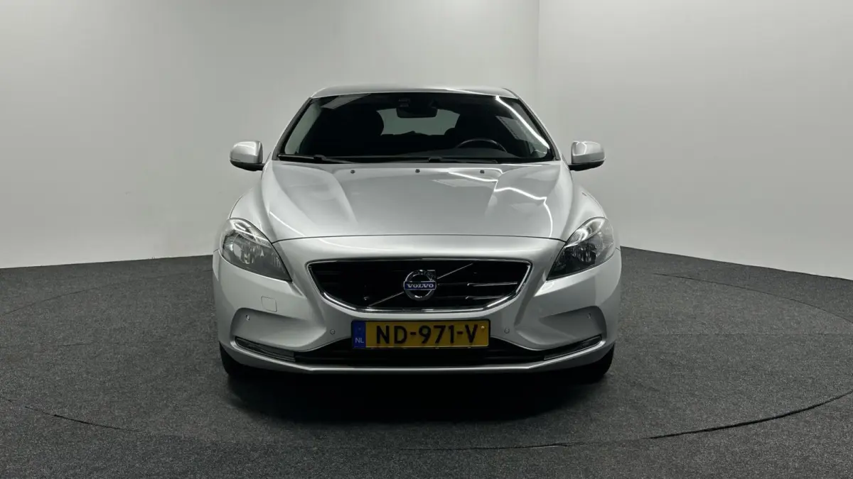 2.0 T2 Summum NAVI LM CRUISE STOELVERWARMING 108000 KM.