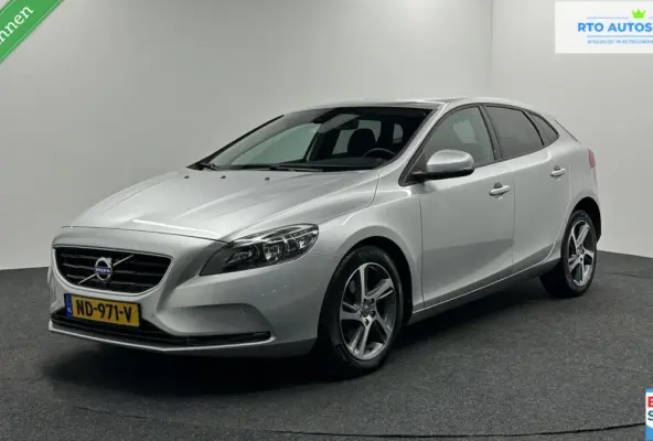 2.0 T2 Summum NAVI LM CRUISE STOELVERWARMING 108000 KM.