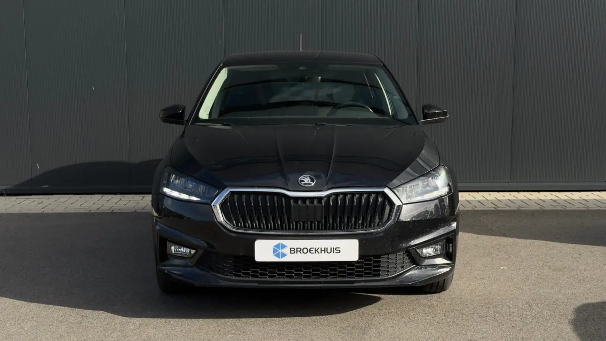 95pk 1.0 TSI Selection | Parkeersensoren Achter | Carplay | Keyless Start | 15" |