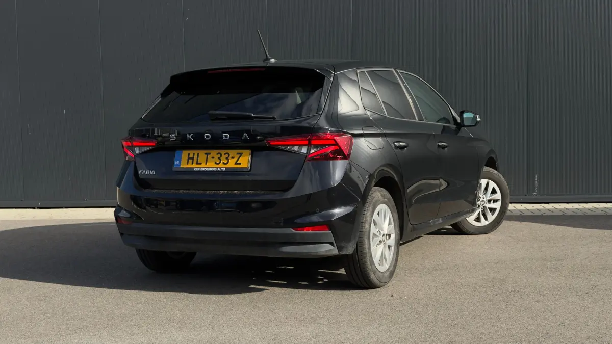 95pk 1.0 TSI Selection | Parkeersensoren Achter | Carplay | Keyless Start | 15" |