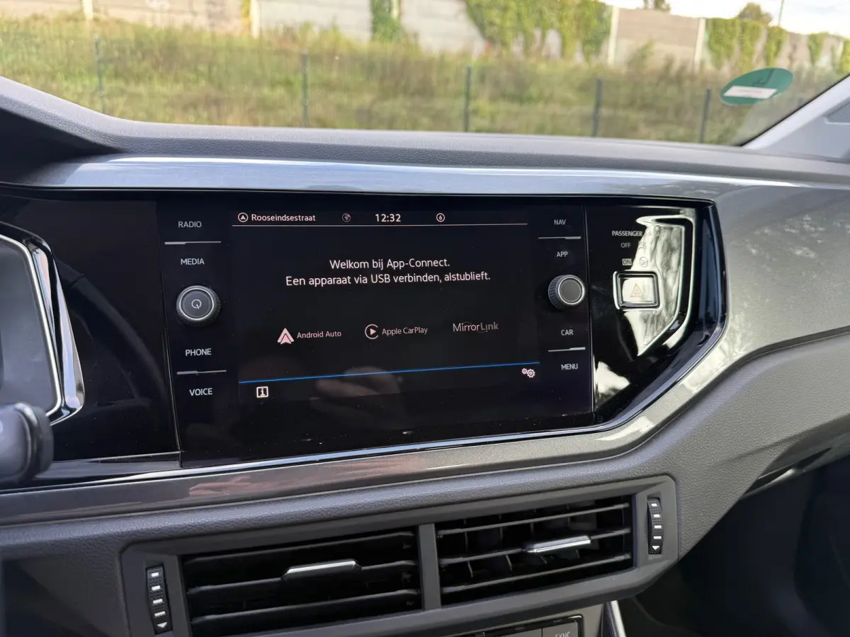 1.0 TSI Highline DSG I CARPLAY I I NAVI I CLIMA I UNIEKE KM I PDC
