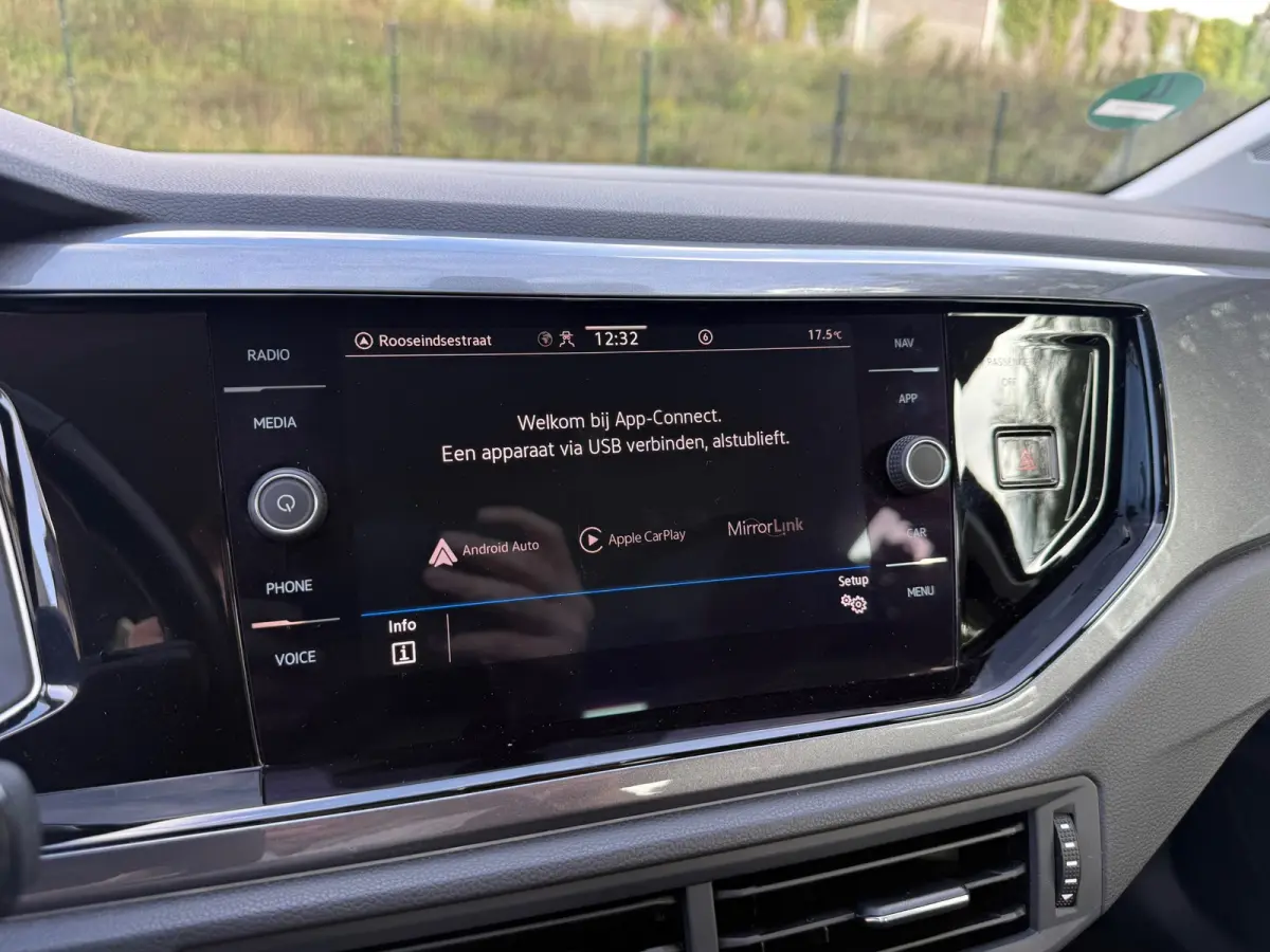 1.0 TSI Highline DSG I CARPLAY I I NAVI I CLIMA I UNIEKE KM I PDC