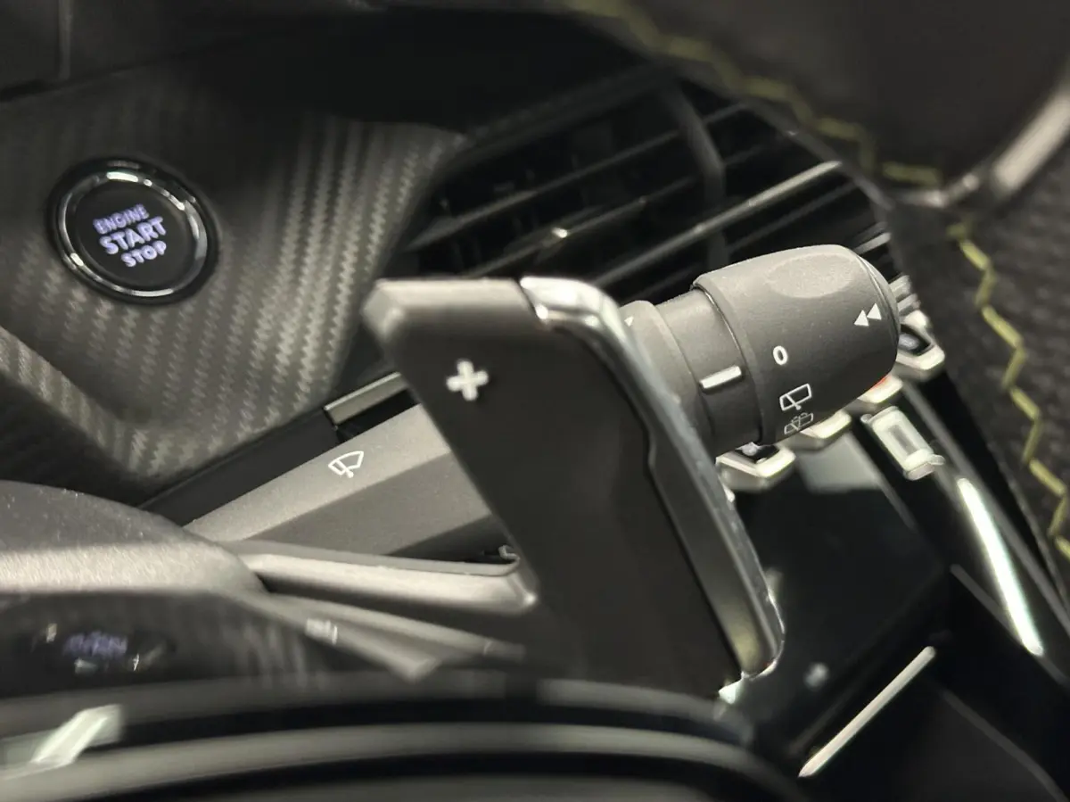 1.2 Hybrid 145 e-DCS6 GT PANO CAMERA CARPLAY ADAPTIEF CRUISE.