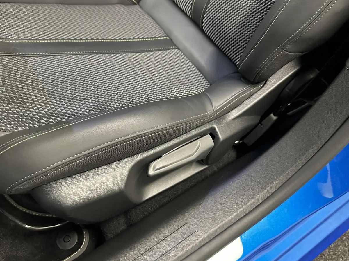 1.2 Hybrid 145 e-DCS6 GT PANO CAMERA CARPLAY ADAPTIEF CRUISE.