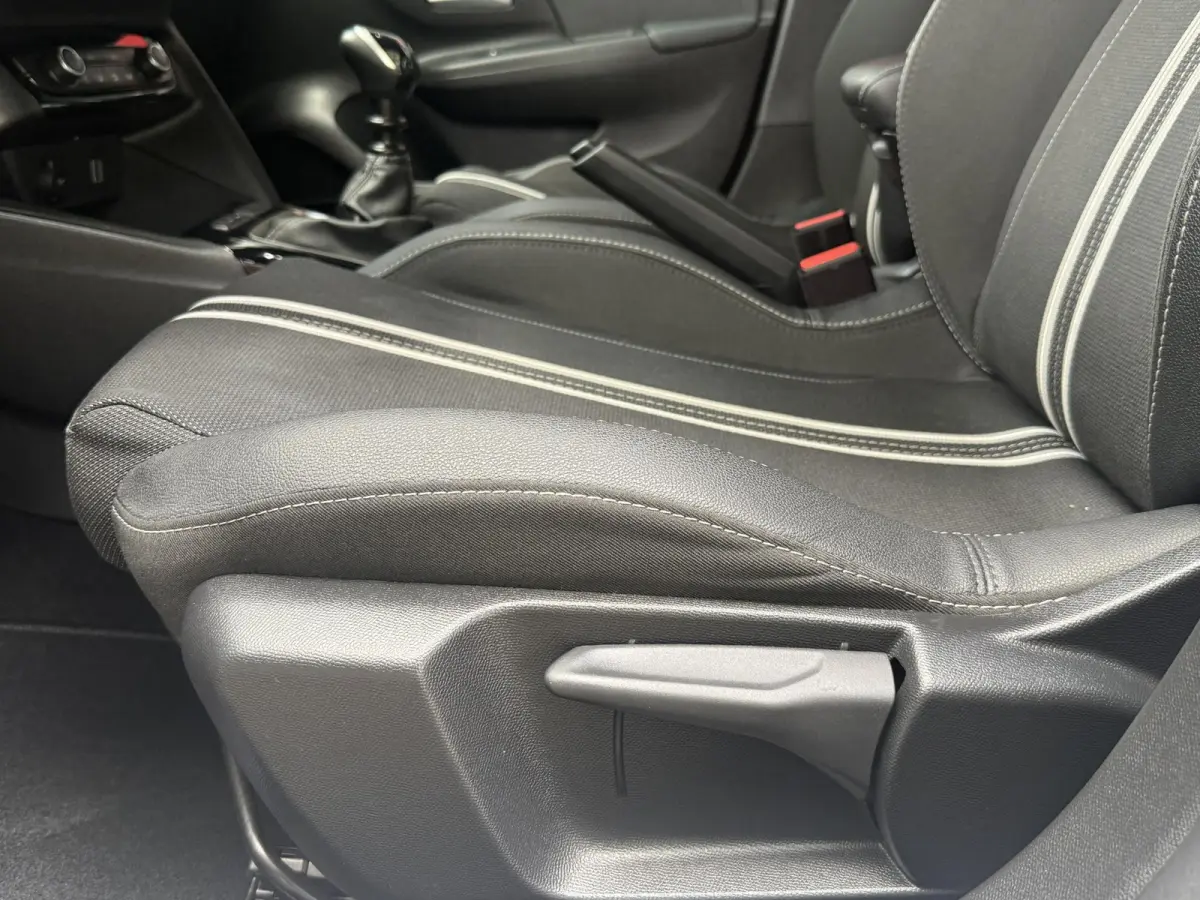 1.2 Turbo GS | PDC + Camera | LM Velgen | Apple CarPlay/Android Auto | Dodehoekdetectie |