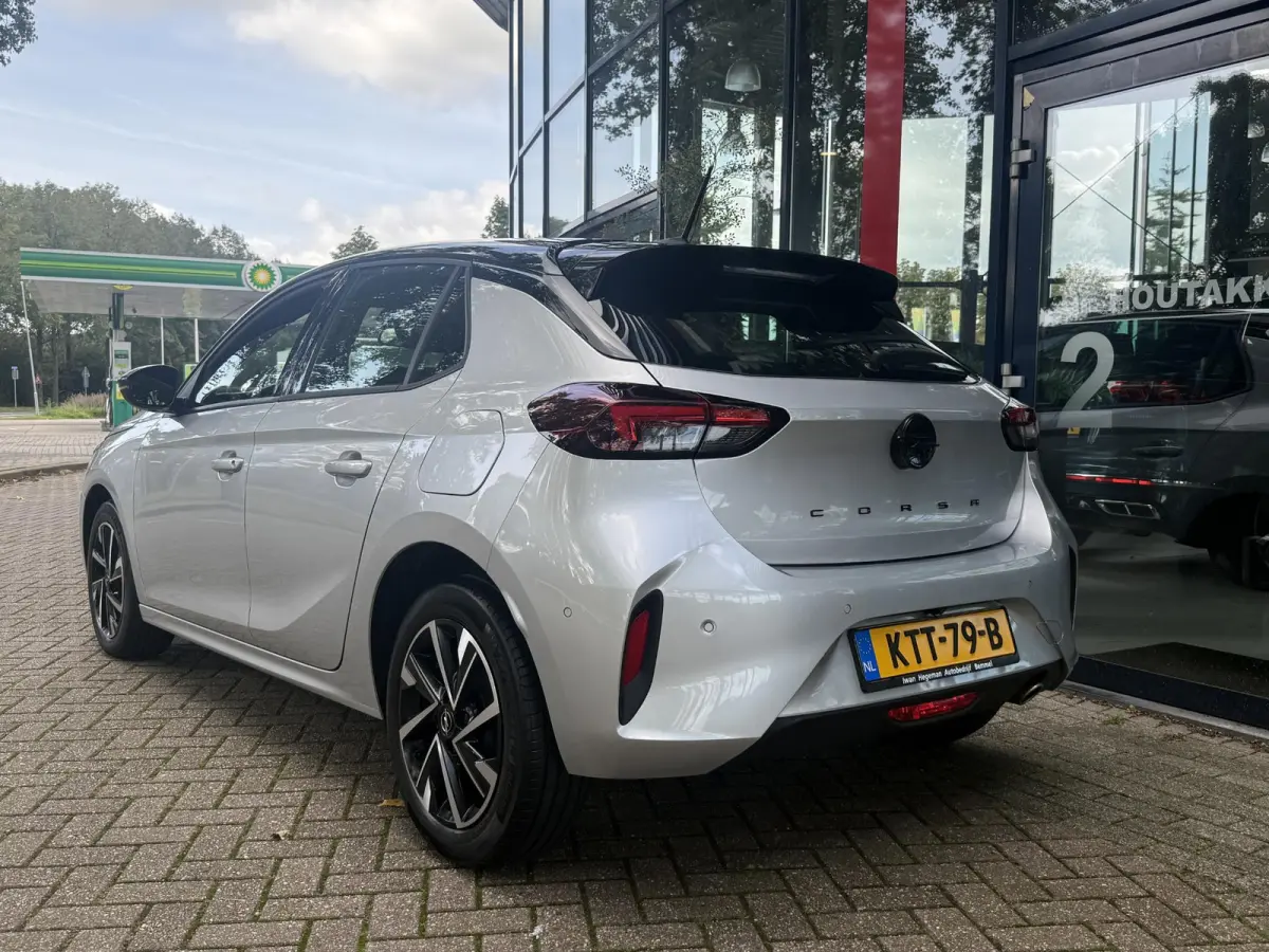 1.2 Turbo GS | PDC + Camera | LM Velgen | Apple CarPlay/Android Auto | Dodehoekdetectie |