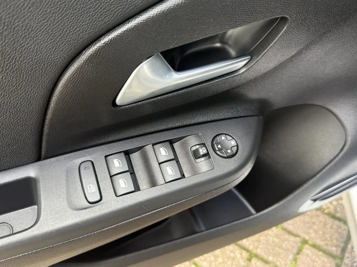 1.2 Turbo GS | PDC + Camera | LM Velgen | Apple CarPlay/Android Auto | Dodehoekdetectie |