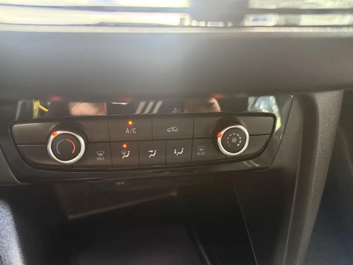1.2 Turbo GS | PDC + Camera | LM Velgen | Apple CarPlay/Android Auto | Dodehoekdetectie |