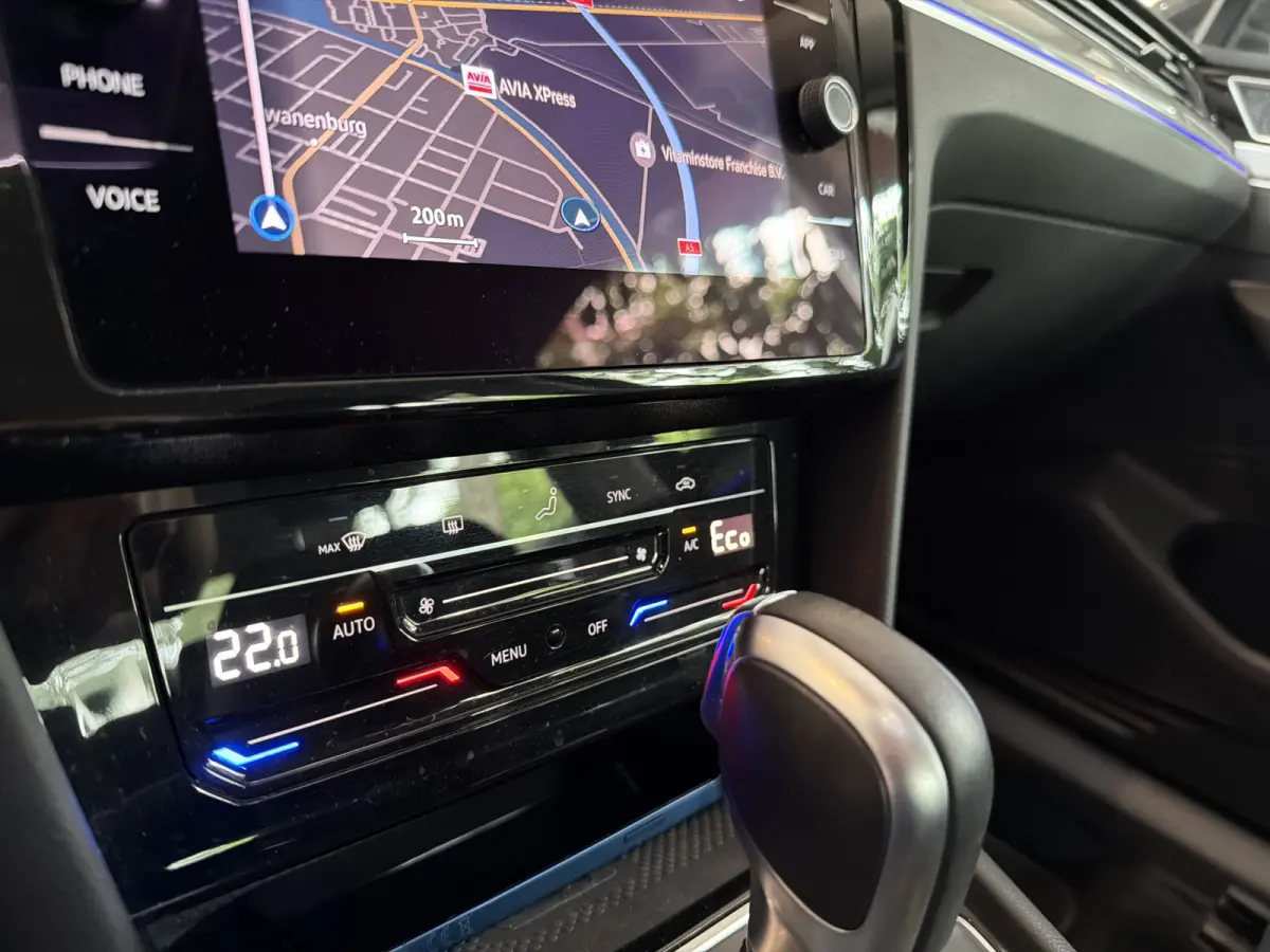 GTE 218PK DSG HYBRID BUSINESS SPORT IQ-LED/NAVI/CAMERA/TREKHAAK
