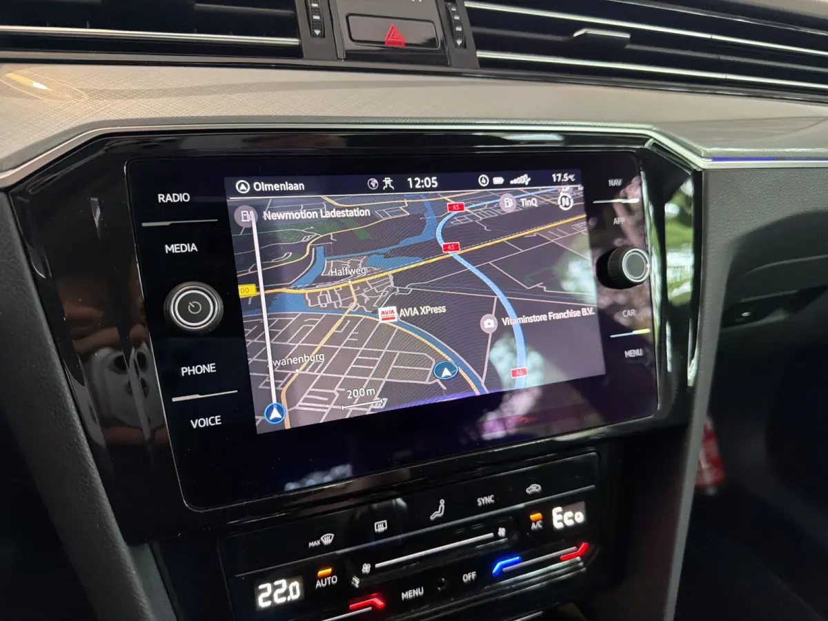 GTE 218PK DSG HYBRID BUSINESS SPORT IQ-LED/NAVI/CAMERA/TREKHAAK