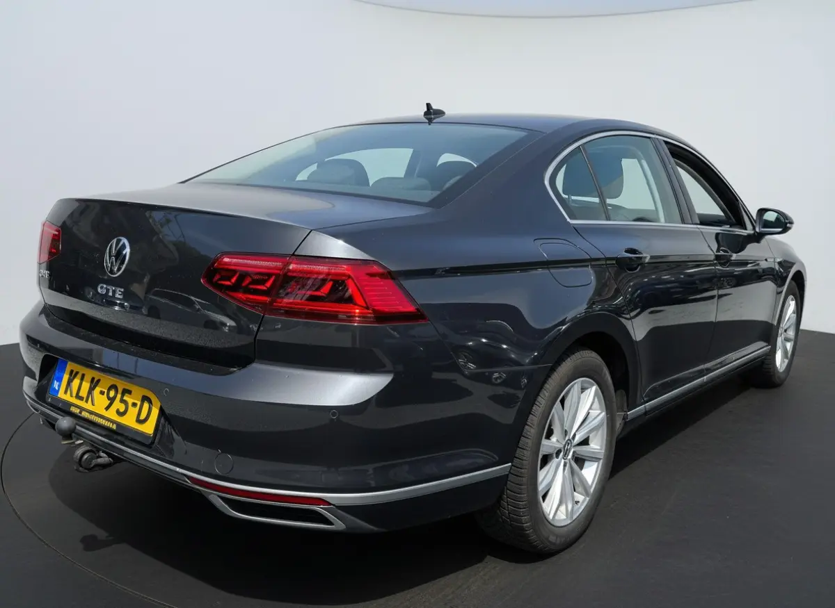 GTE 218PK DSG HYBRID BUSINESS SPORT IQ-LED/NAVI/CAMERA/TREKHAAK