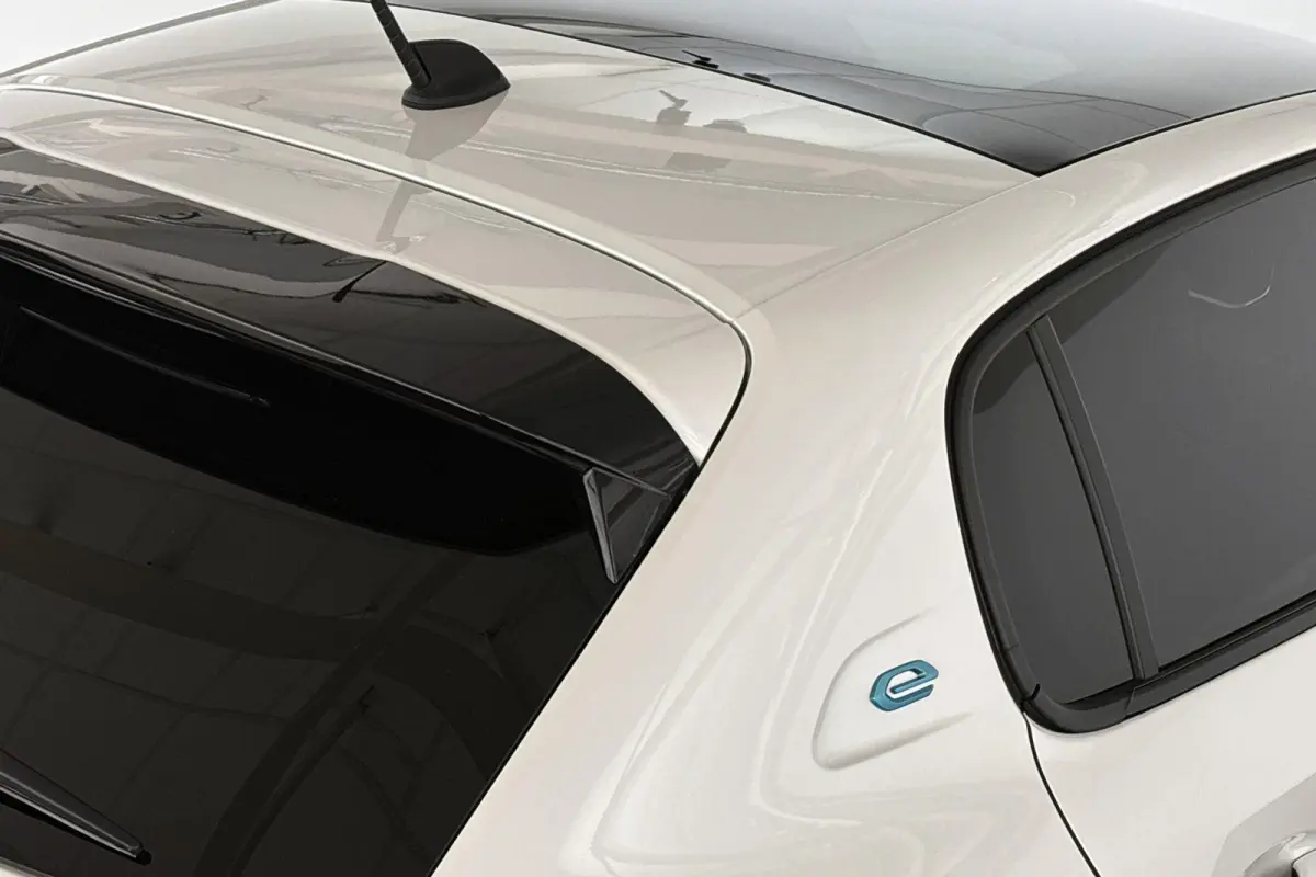 EV GT Pack 50 kWh Panoramadak Stoelverwarming Achteruitrijcamera