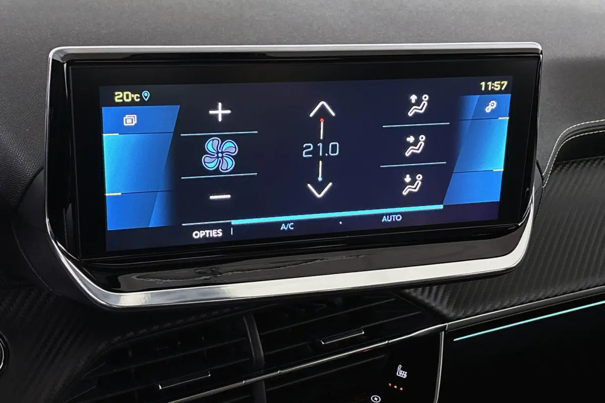 EV GT Pack 50 kWh Panoramadak Stoelverwarming Achteruitrijcamera
