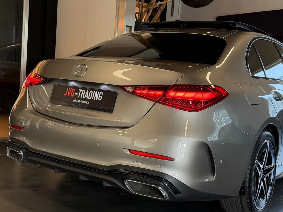 180 AMG Night Panorama Sfeerverl. Camera