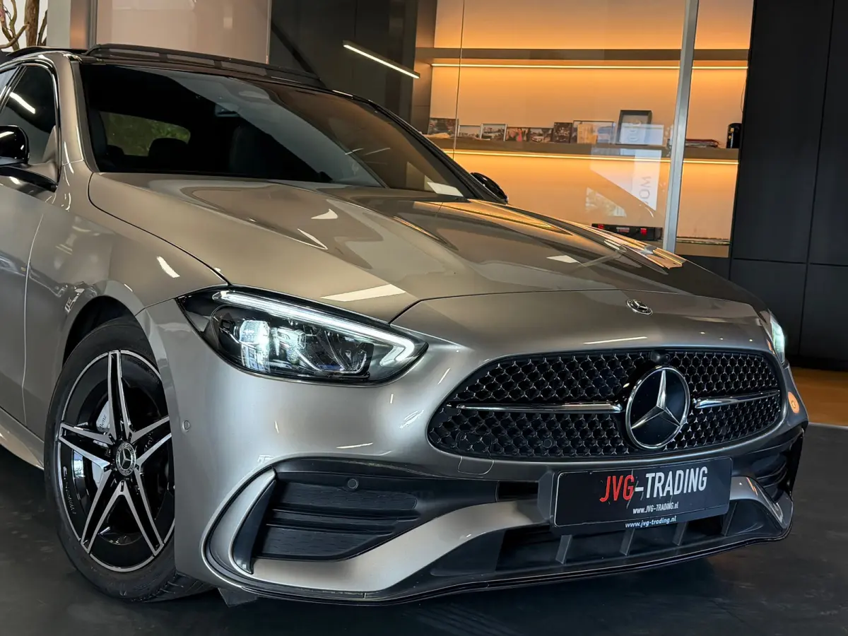 180 AMG Night Panorama Sfeerverl. Camera