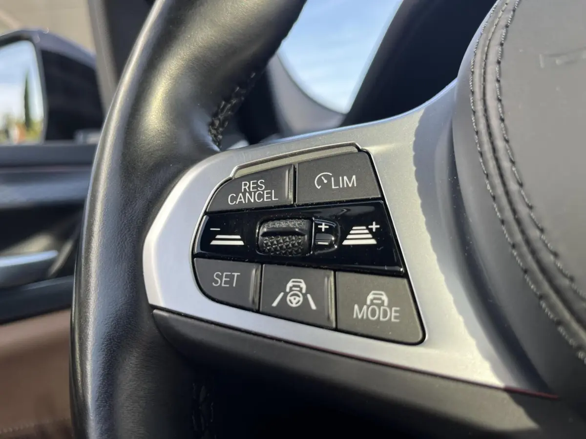 High Executive 80 kWh M-SPORT SOH 99% PANO+TREKHAAK