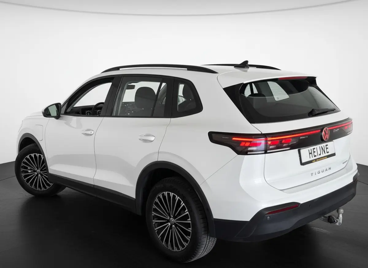 1.5 TSI 204PK eHybrid DSG LIFE 360°CAMERA/HARMAN-KARDON/HEAD-UP/TREKHAAK *Fabrieksgarantie 2030*