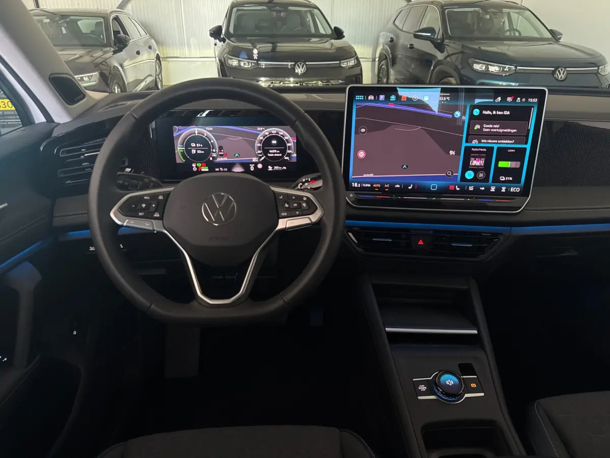 1.5 TSI 204PK eHybrid DSG LIFE 360°CAMERA/HARMAN-KARDON/HEAD-UP/TREKHAAK *Fabrieksgarantie 2030*
