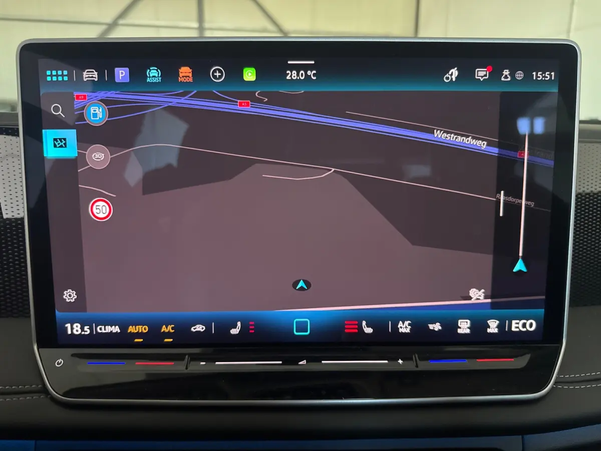 1.5 TSI 204PK eHybrid DSG LIFE 360°CAMERA/HARMAN-KARDON/HEAD-UP/TREKHAAK *Fabrieksgarantie 2030*