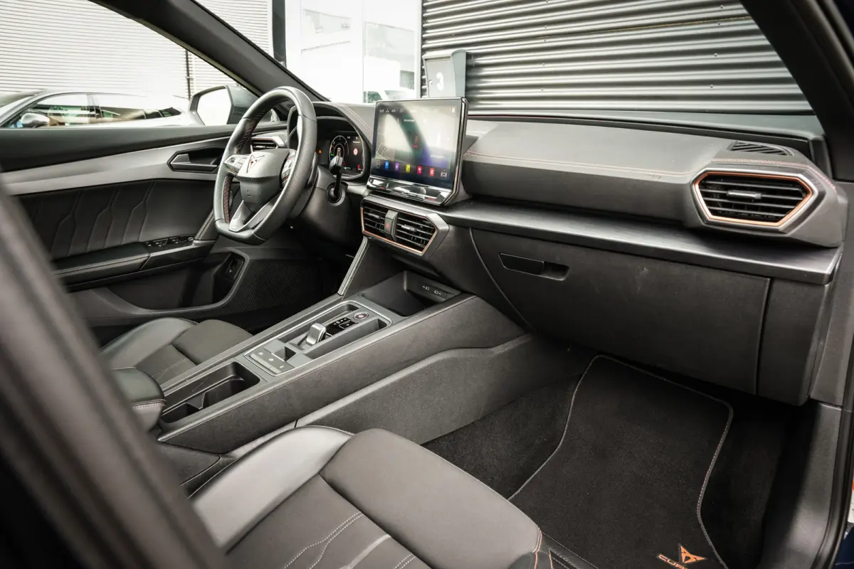 1.4 e-Hybrid VZ Copper Edition | PANORAMADAK | CUPRA KUIPSTOELEN | ACC | VIRTUAL COCKPIT | METALIC | MOOI! |