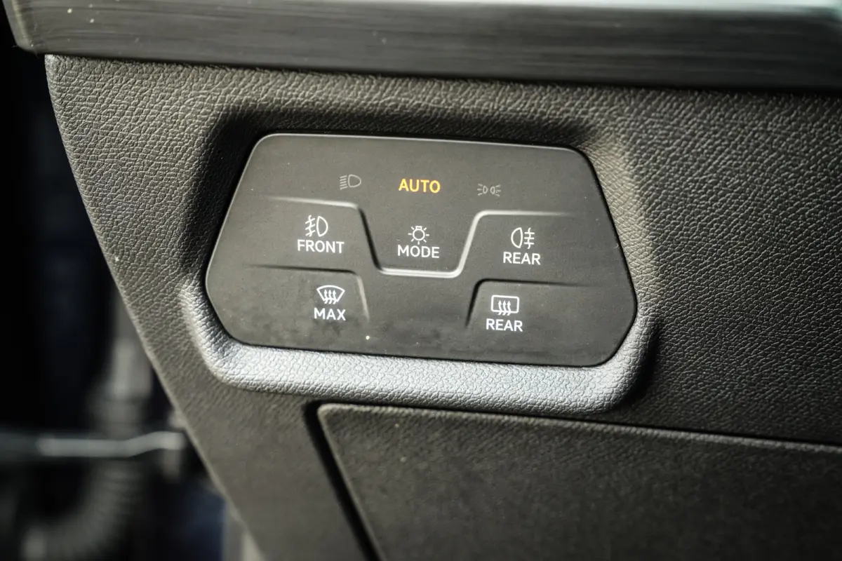 1.4 e-Hybrid VZ Copper Edition | PANORAMADAK | CUPRA KUIPSTOELEN | ACC | VIRTUAL COCKPIT | METALIC | MOOI! |
