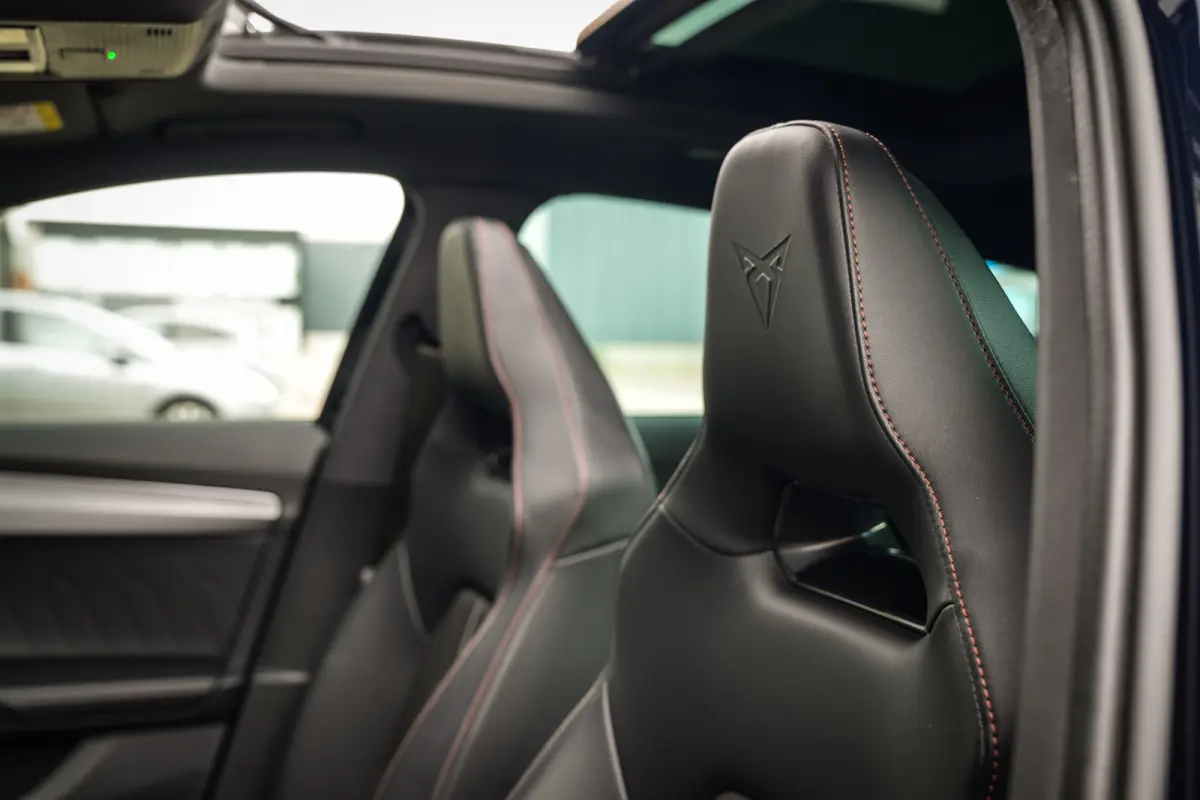 1.4 e-Hybrid VZ Copper Edition | PANORAMADAK | CUPRA KUIPSTOELEN | ACC | VIRTUAL COCKPIT | METALIC | MOOI! |