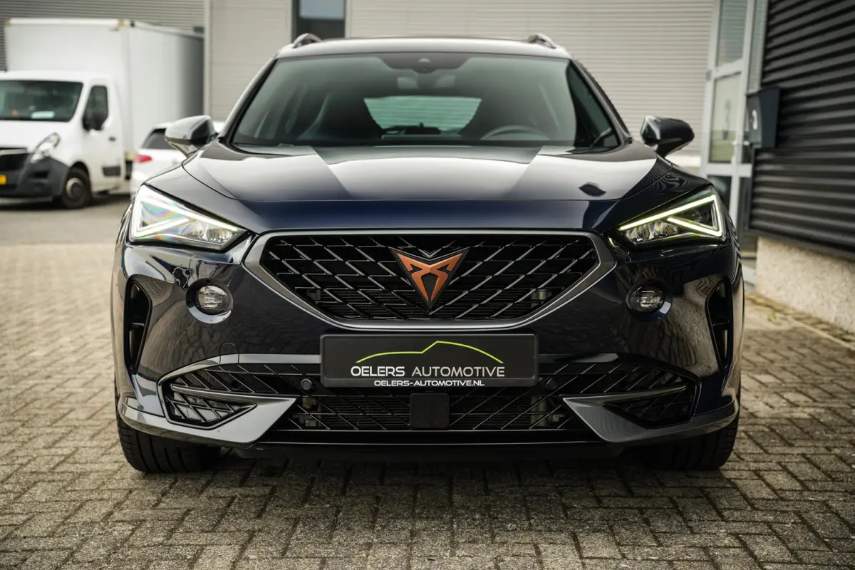 1.4 e-Hybrid VZ Copper Edition | PANORAMADAK | CUPRA KUIPSTOELEN | ACC | VIRTUAL COCKPIT | METALIC | MOOI! |