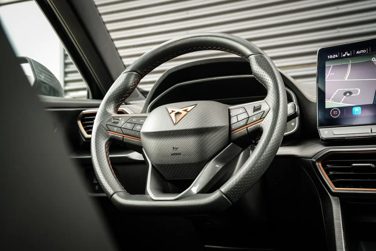 1.4 e-Hybrid VZ Copper Edition | PANORAMADAK | CUPRA KUIPSTOELEN | ACC | VIRTUAL COCKPIT | METALIC | MOOI! |