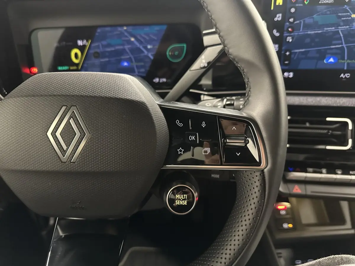 comfort range techno 52 kWh CAMERA CARPLAY ADAPTIEF CRUISE NAVI.