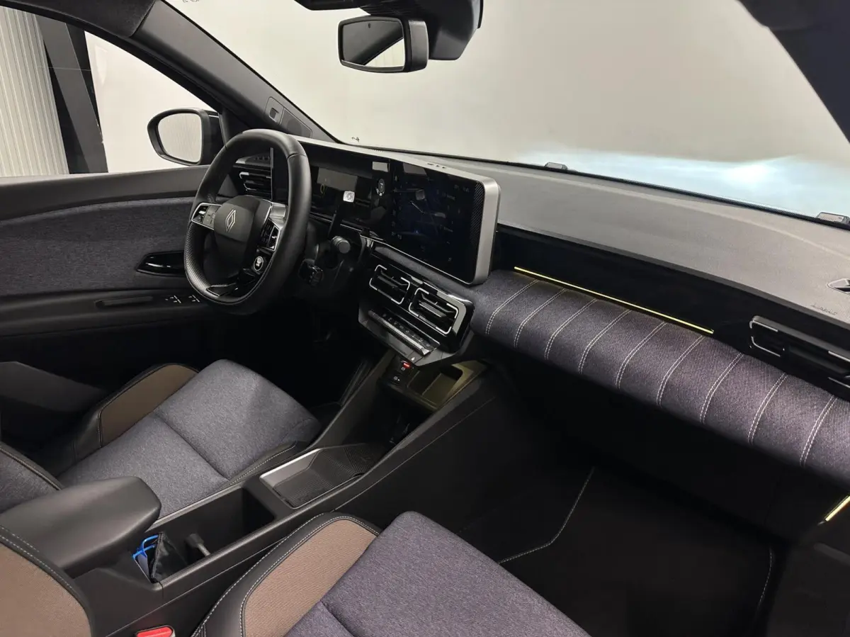 comfort range techno 52 kWh CAMERA CARPLAY ADAPTIEF CRUISE NAVI.