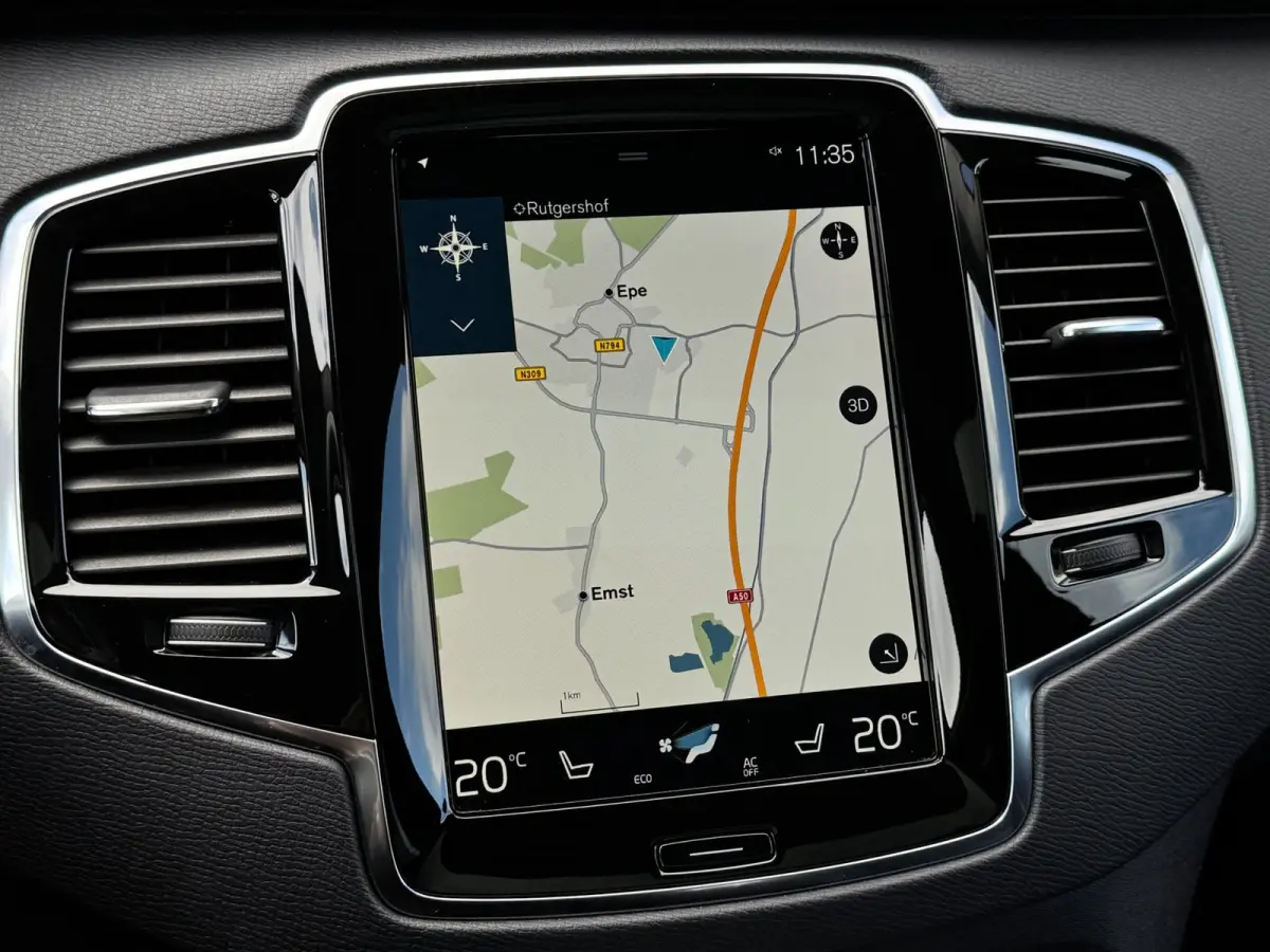 2.0 T8 Recharge AWD | Pano | Trekhaak | 360 | Harman Kardon | Elektr. stoelen | Volleder | Pilot Assist | Eerste eig.