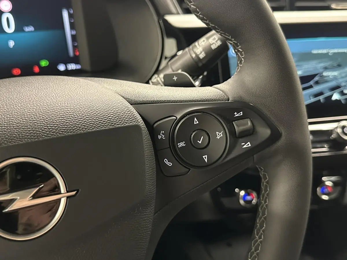 1.2 Turbo Hybrid 145PK GS NAVI CARPLAY CAMERA CRUISE LM.