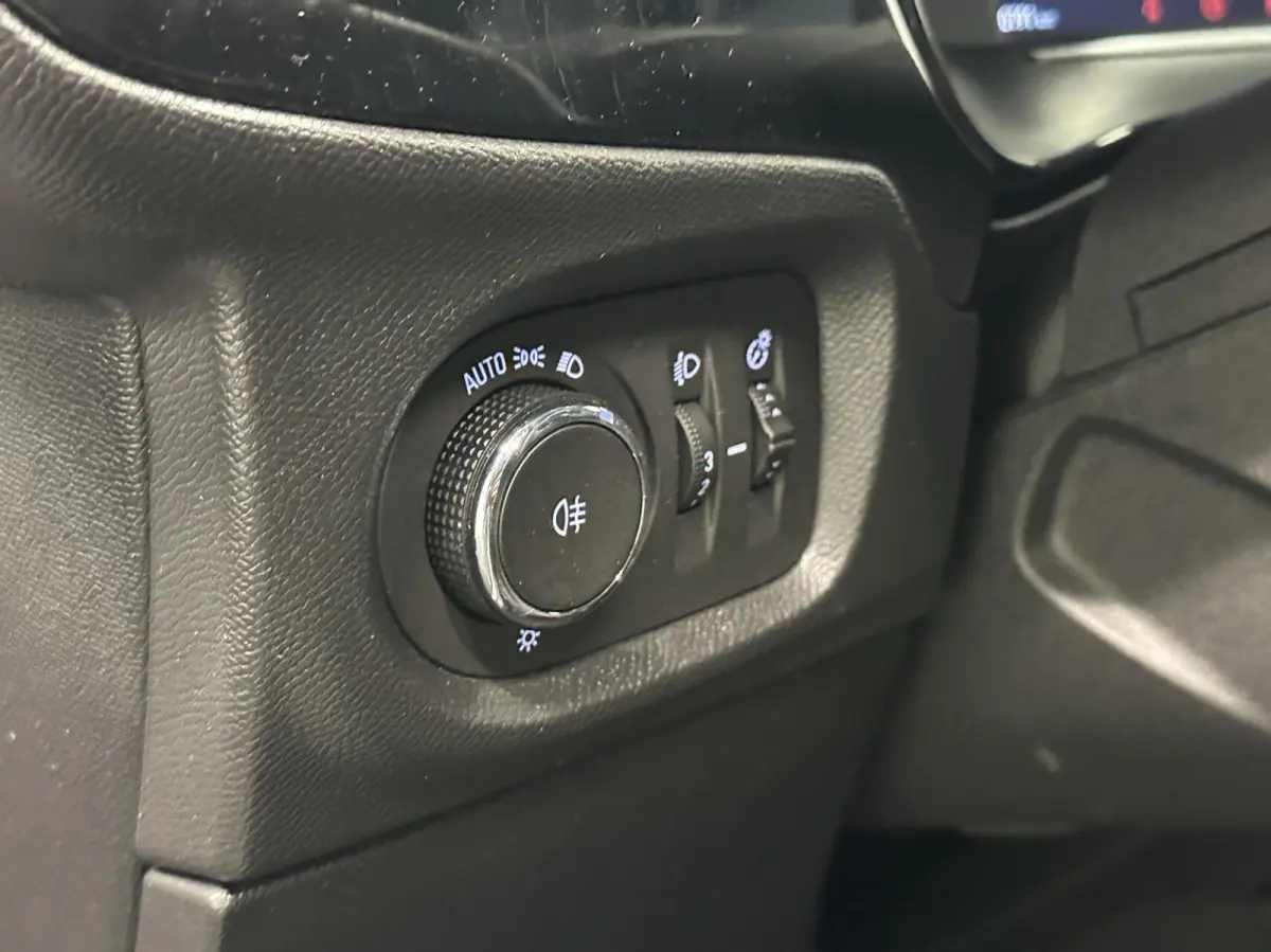 1.2 Turbo Hybrid 145PK GS NAVI CARPLAY CAMERA CRUISE LM.