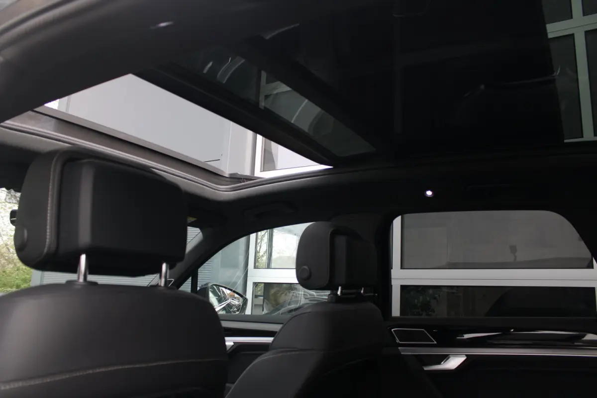 3.0 TSi eHybrid 462pk 4MOTION R | Pano | HUD | Luchtvering | Massage | Elek. trekhaak