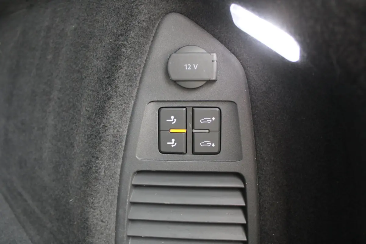 3.0 TSi eHybrid 462pk 4MOTION R | Pano | HUD | Luchtvering | Massage | Elek. trekhaak