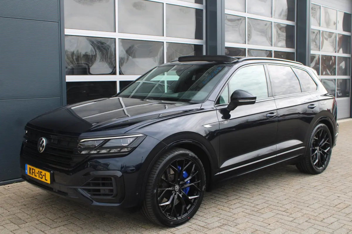 3.0 TSi eHybrid 462pk 4MOTION R | Pano | HUD | Luchtvering | Massage | Elek. trekhaak