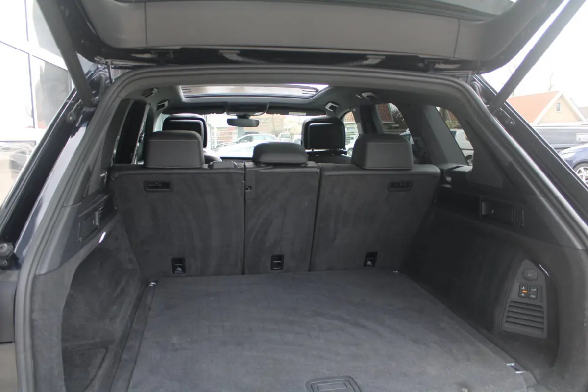 3.0 TSi eHybrid 462pk 4MOTION R | Pano | HUD | Luchtvering | Massage | Elek. trekhaak