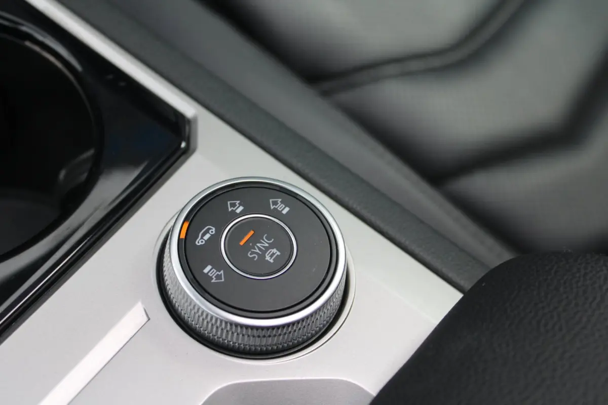 3.0 TSi eHybrid 462pk 4MOTION R | Pano | HUD | Luchtvering | Massage | Elek. trekhaak