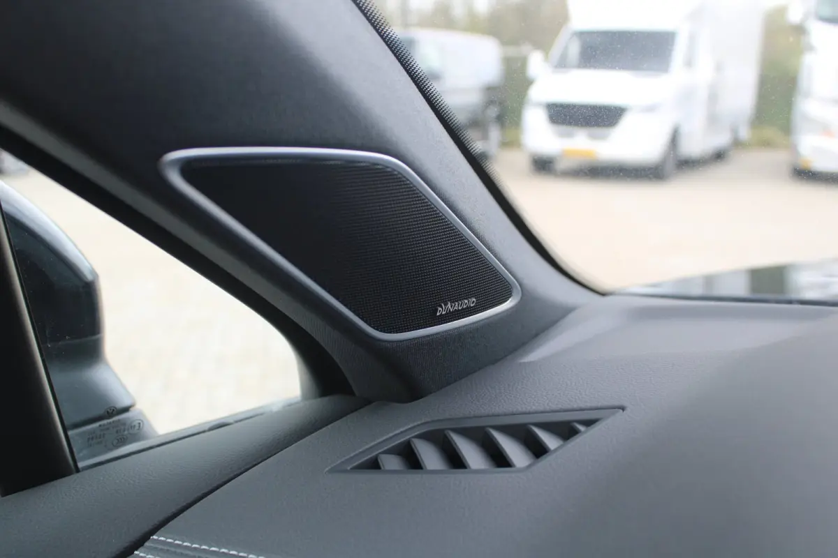 3.0 TSi eHybrid 462pk 4MOTION R | Pano | HUD | Luchtvering | Massage | Elek. trekhaak